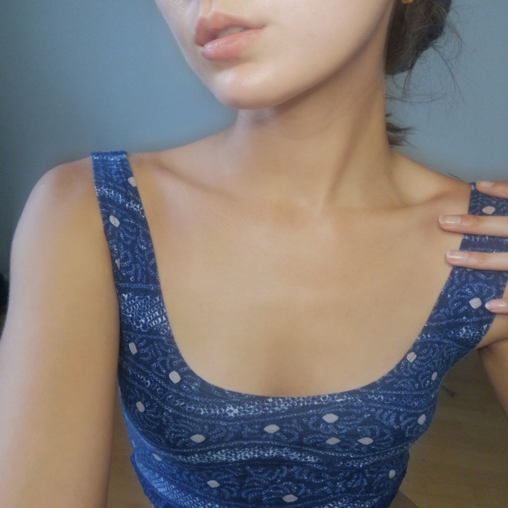 Urban outfitters crop top